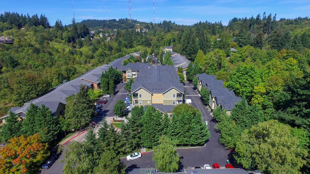 We Invite You to Commons at Sylvan Highlands Apartments in Portland, Oregon