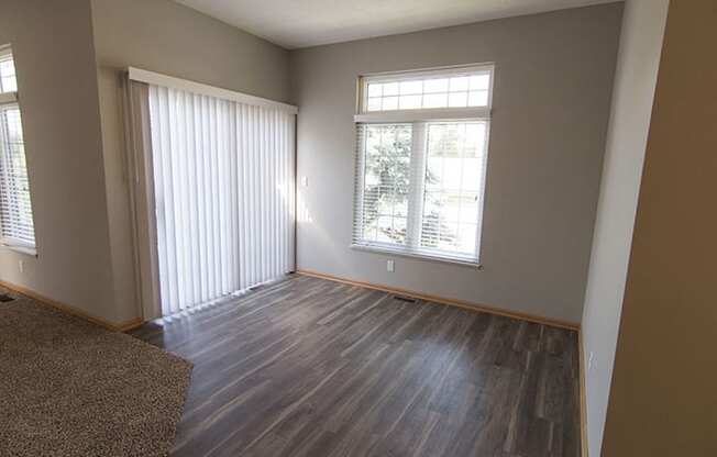 Dining room right off of kitchen at Cascade Pines Town-homes Lincoln Nebraska