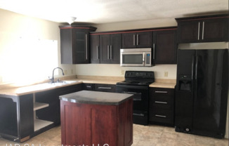 1332 Churing Dr