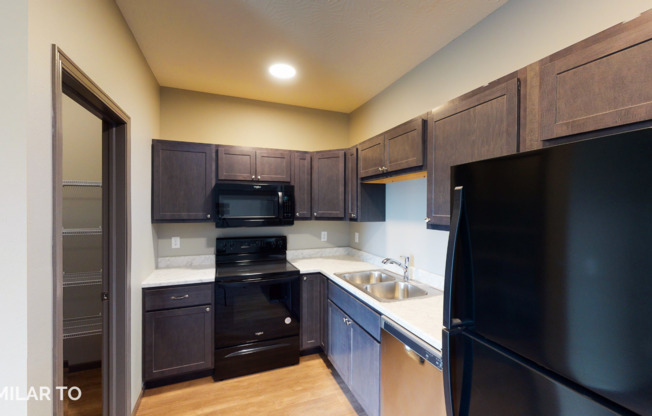 2 beds, 1 bath, 914 sqft, $1,125, Unit 321-207