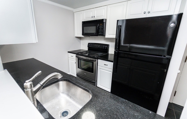 1 bed, 1 bath, 661 sqft, $2,650, Unit 108