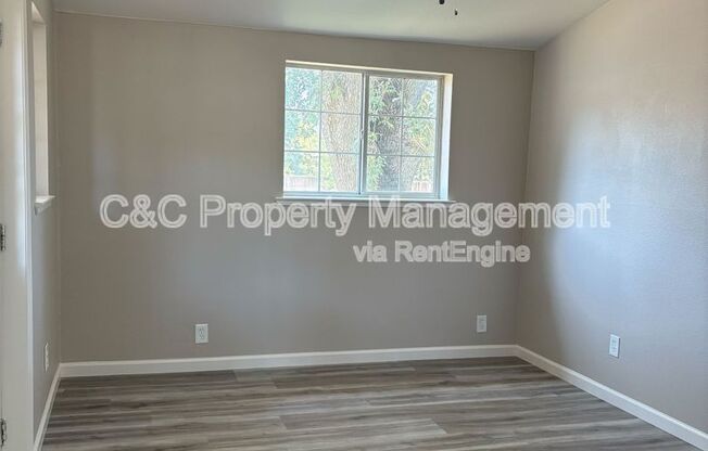 10036 VAN RUITEN LN
