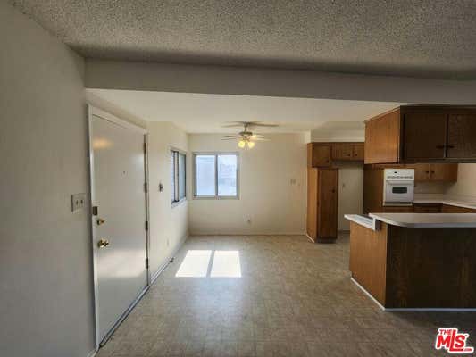 1 bed, 1 bath, 1,050 sqft, $1,800, Unit 3