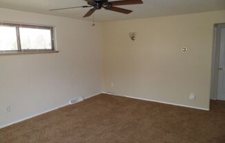 2 beds, 1 bath, $1,650