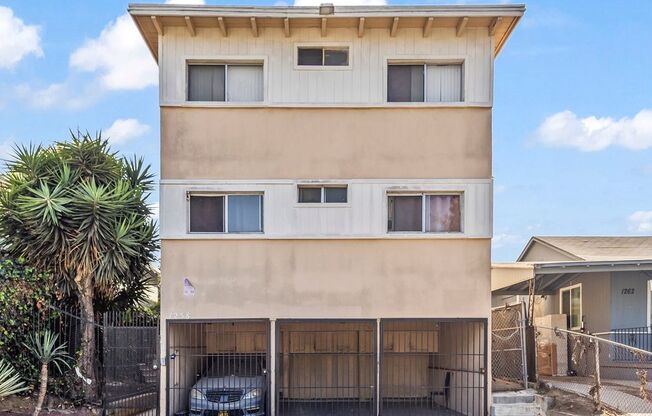 1258 W. 87th