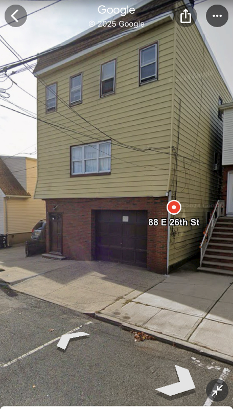88 E 26 ST