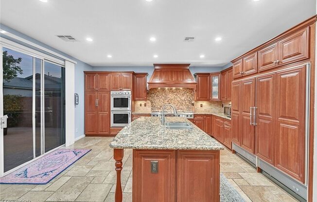 UPGRADED 5BD/3.5BA SUMMERLIN HOME W/ POOL!