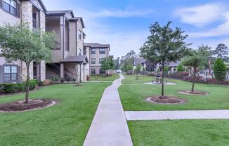 Home - Willow Creek Apartments - Tomball, TX