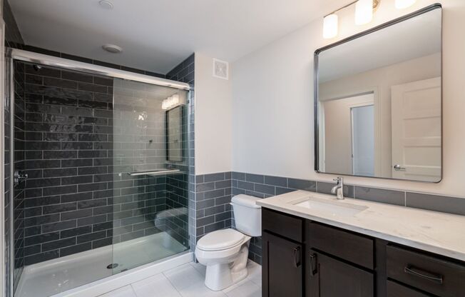 2 beds, 1 bath, $1,600, Unit 1050 N 4th St. Apt. 221