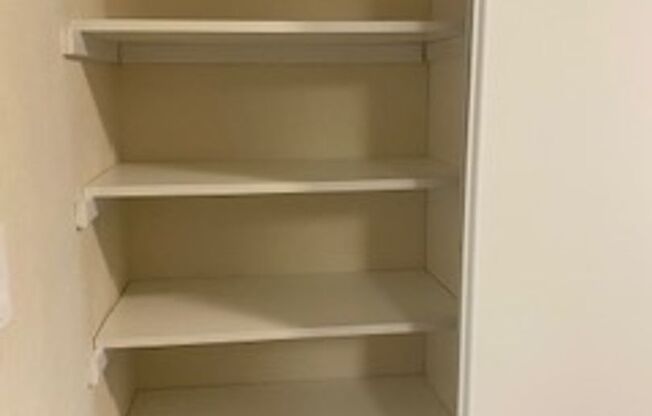 Studio, 1 bath, 500 sqft, $2,150, Unit 508