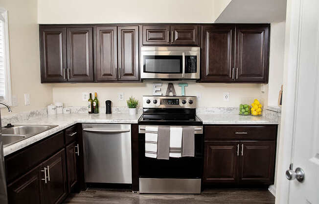 Welcome To Beachwood Park Apartments and Townhomes