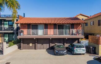 908 Roswell Avenue