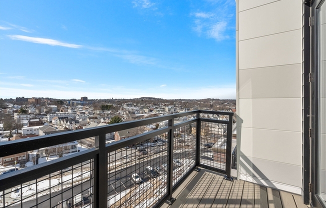 2 beds, 2 baths, 902 sqft, $4,500, Unit 710