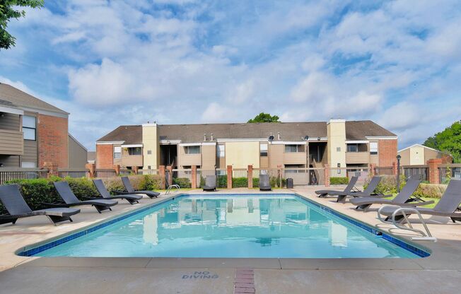Studio, 1 bath, 500 sqft, $759, Unit 1305