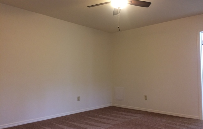 3 beds, 2 baths, $1,800