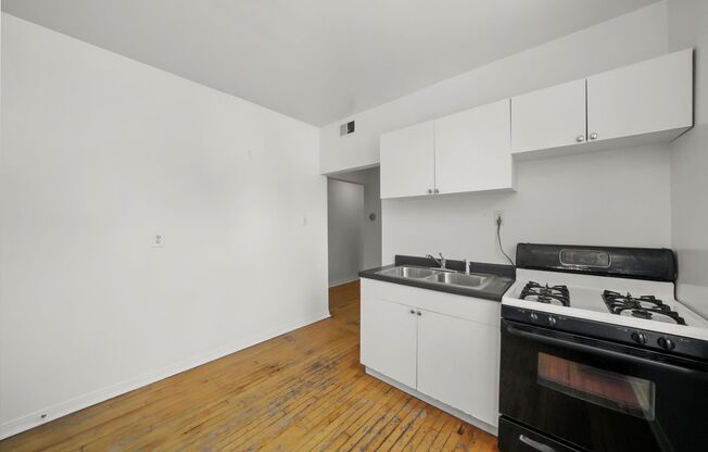 1 bed, 1 bath, 643 sqft, $1,650, Unit 3038-3