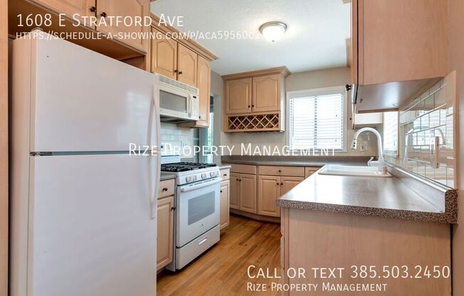 1608 E STRATFORD AVE