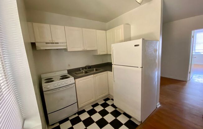 1 bed, 1 bath, 550 sqft, $1,350, Unit 963-203