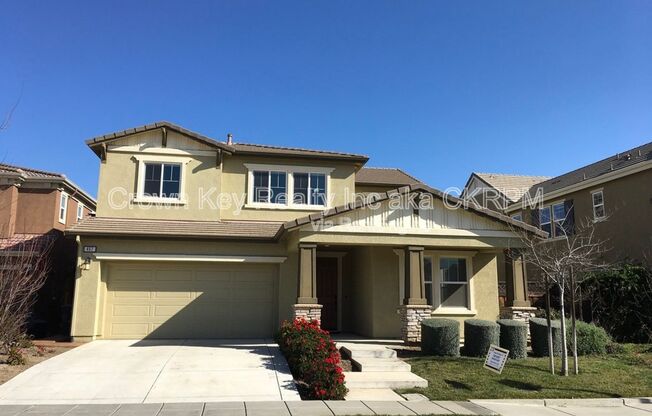 457 W AVENTINO AVE