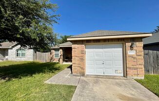 Convenient Northwest San Antonio Home Available for ASAP Move In!