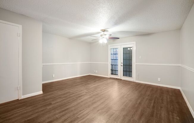 1 bed, 1 bath, 614 sqft, $900, Unit PH-114