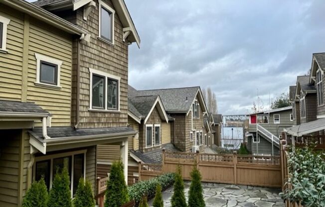 Queen Anne Townhome