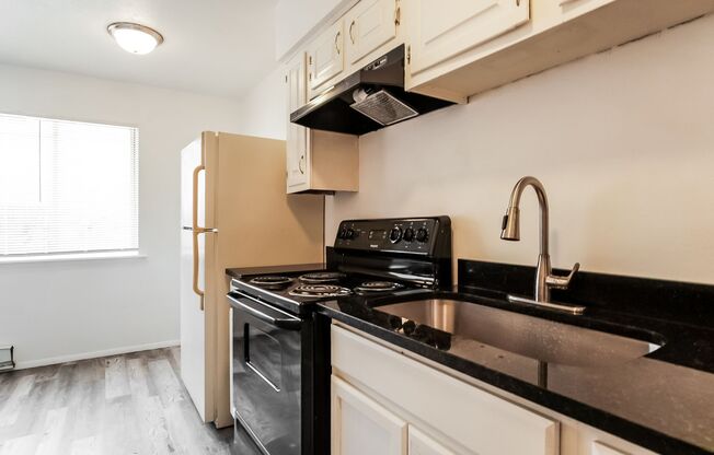 33rd W Ave Apartments