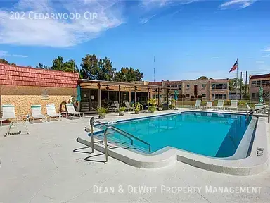 202 CEDARWOOD CIR