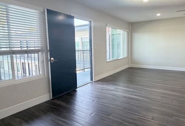 2 beds, 2 baths, 1,050 sqft, $2,995, Unit 45