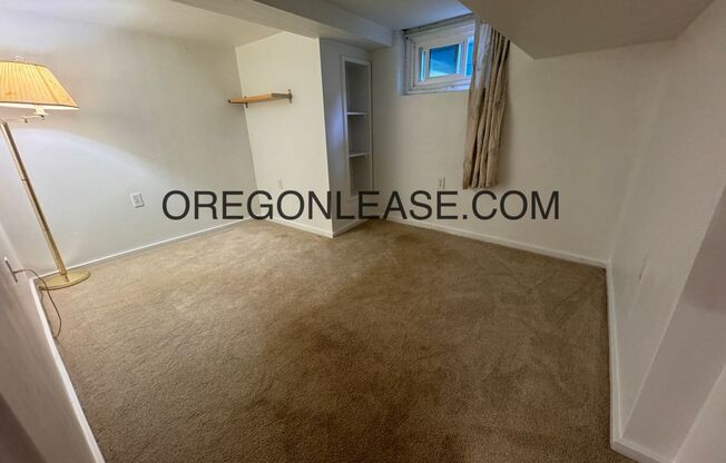 3 beds, 2 baths, $2,295