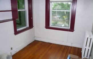 1725 Comm. Ave 2