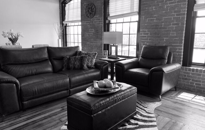 1 bed, 1 bath, 581 sqft, $1,975, Unit 1435