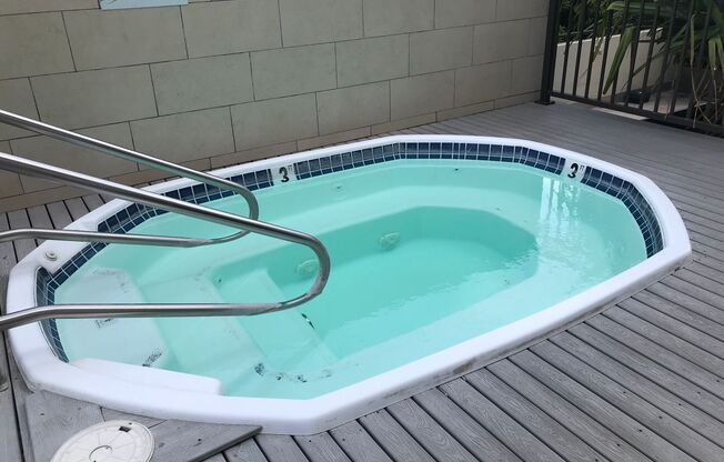 2 beds, 2 baths, $2,950