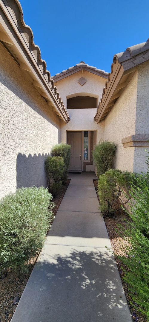 JUST RENOVATED 3 bedroom single story gem in guard gated Palm Hills community!