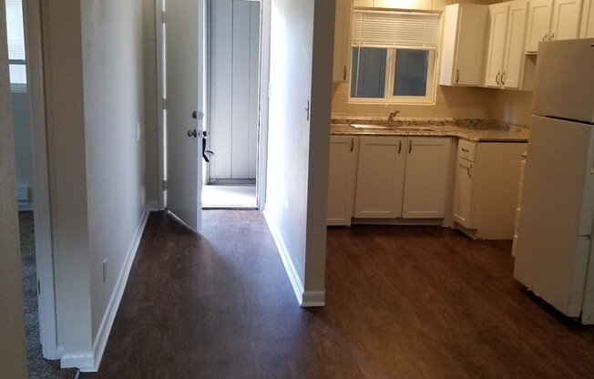 Rivercrest Apartments