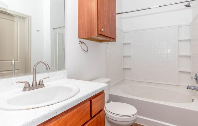 1 bed, 1 bath, 638 sqft, $1,149