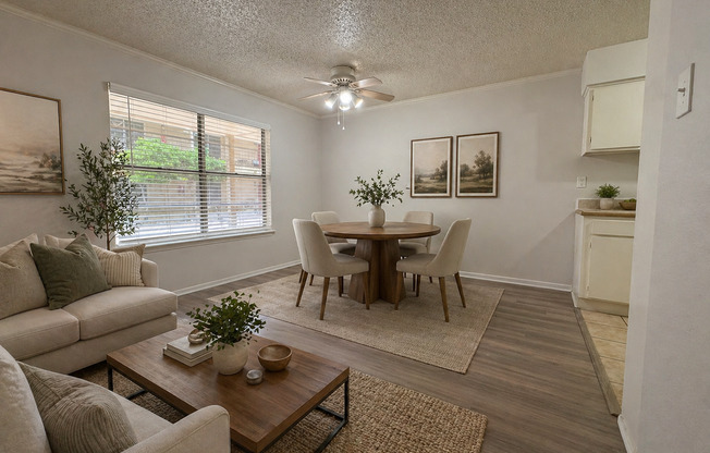 2 beds, 1 bath, 900 sqft, $1,299, Unit LAW7-103