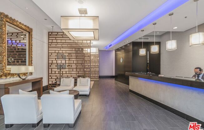 1 bed, 1 bath, 1,012 sqft, $3,350, Unit 1704