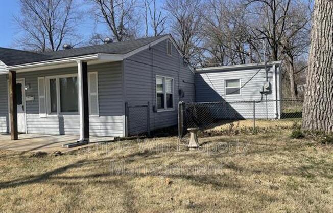 1105 SANSU LN