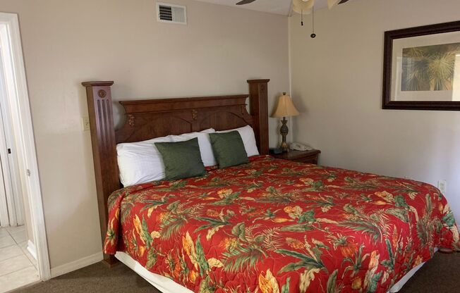 2 beds, 2 baths, $1,685, Unit Unit 1115