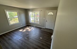 2 beds, 1 bath, $1,200