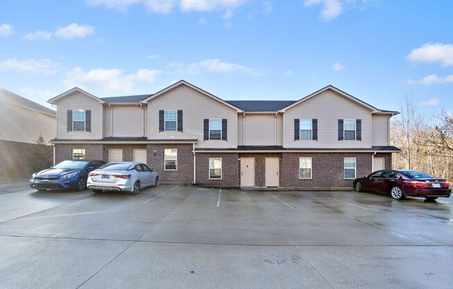 2 Bedroom Pet Friendly Townhome For Rent Near Post!