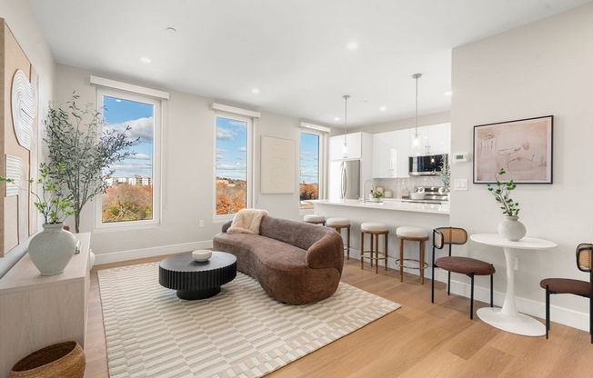 1 bed, 2 baths, 838 sqft, $3,800, Unit 609