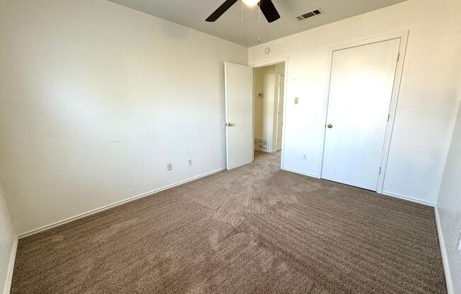 2 beds, 1 bath, 795 sqft, $725, Unit Unit D