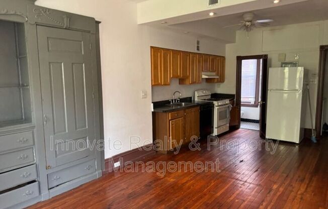 4416 LOCUST AVE
