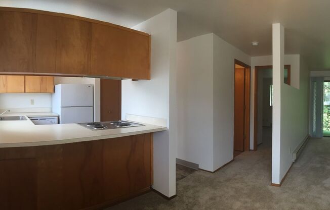 2 beds, 1 bath, 740 sqft, $1,650, Unit 335-110