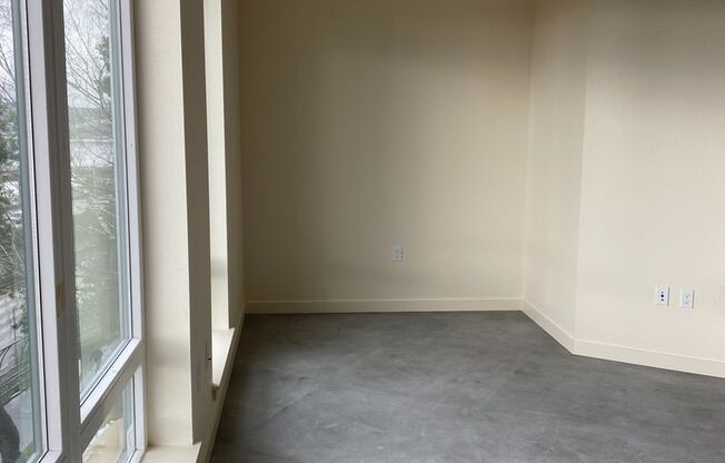 2 beds, 1 bath, 660 sqft, $3,245, Unit 407