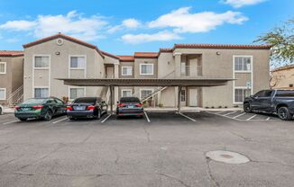 Gorgeous 3 bedroom Condo