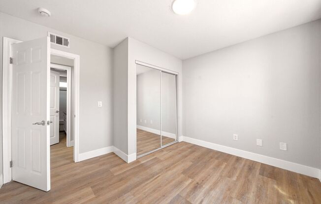 3 beds, 2 baths, $3,295