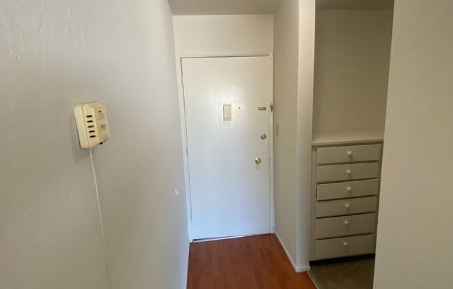 Studio, 1 bath, $1,775, Unit 15